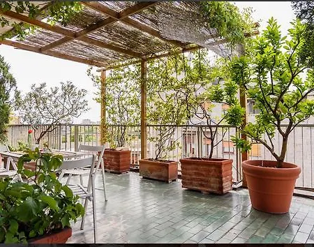 Apartment Mita Life Roof Garden *