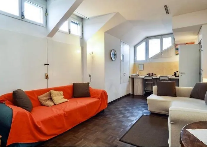 Buonarroti Life Roof Garden Mita アパート *