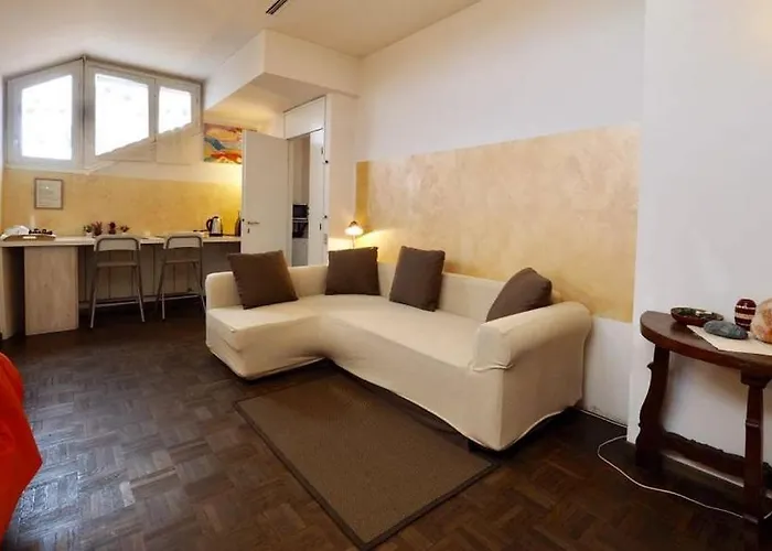 アパート Buonarroti Life Roof Garden Mita ミラノ